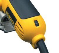 DEWALT Pendelhub-Stichsäge, 701 Watt