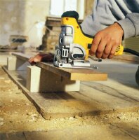 DEWALT Pendelhub-Stichsäge, 701 Watt