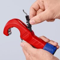 KNIPEX 90 31 02 BK Rohrabschneider TubiX® für Rohre 6-35 mm