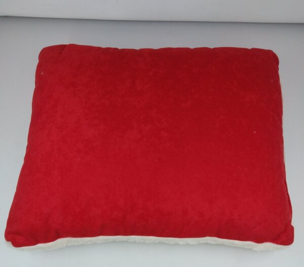 Dekoratives Kissen, rot / weiß, 50 x 40 cm